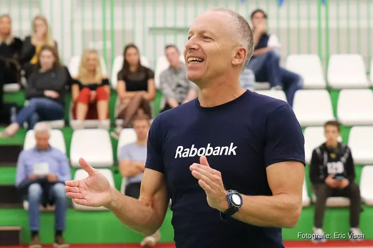 Sandor Rieuwers blijft als trainer/coach van Zaanstad