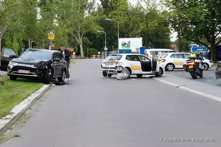 Gewonde bij botsing Krommenie