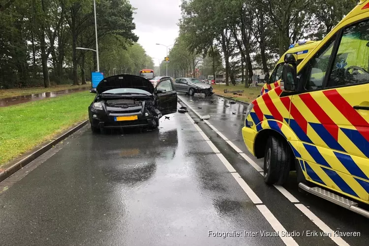 Frontale aanrijding Zaandam