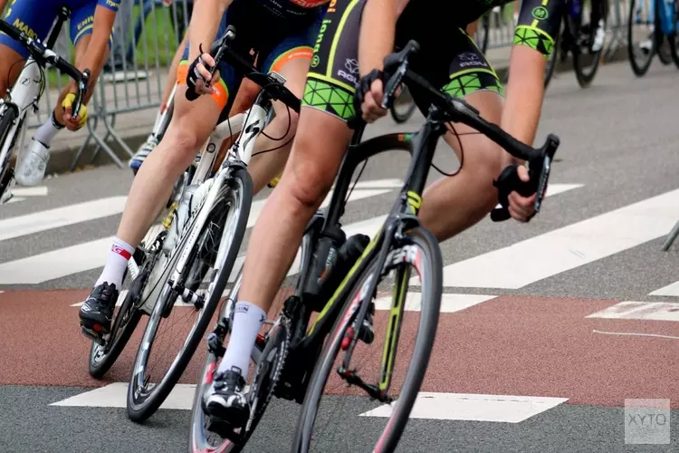 Stenekes de rapste in Ronde van Oostzaan