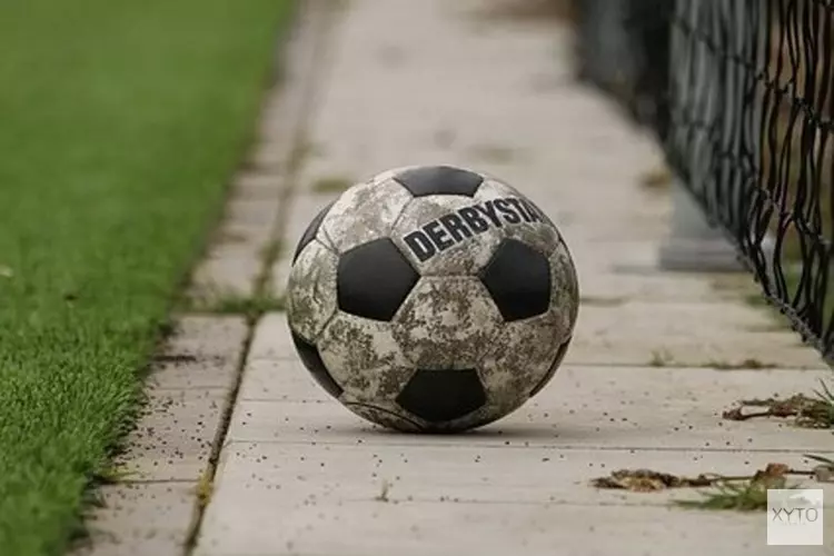 Voetbal en gym voor kinderen in Poelenburg