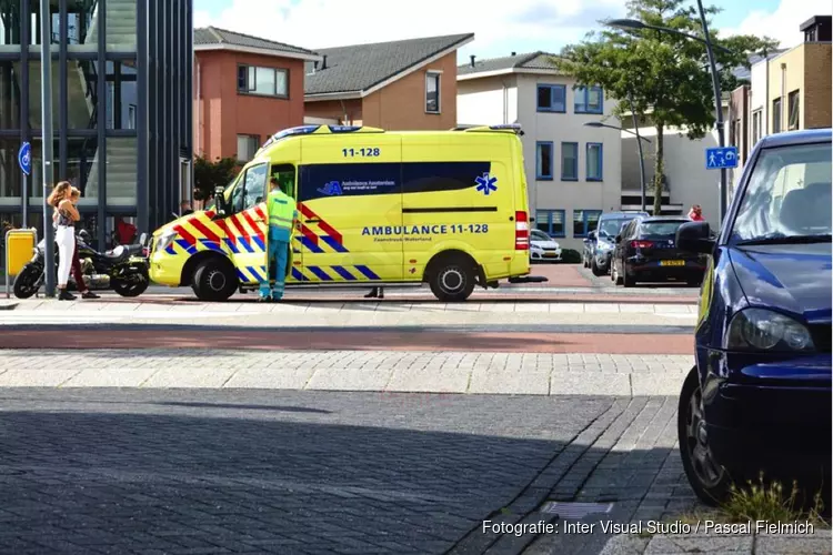 Motorrijder gewond geraakt bij aanrijding