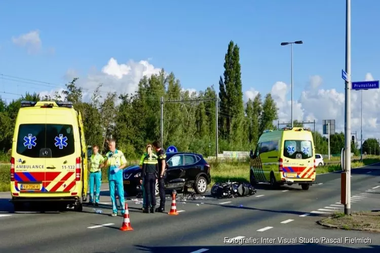 Motorrijder overleden na ongeluk op kruispunt Zaandijk