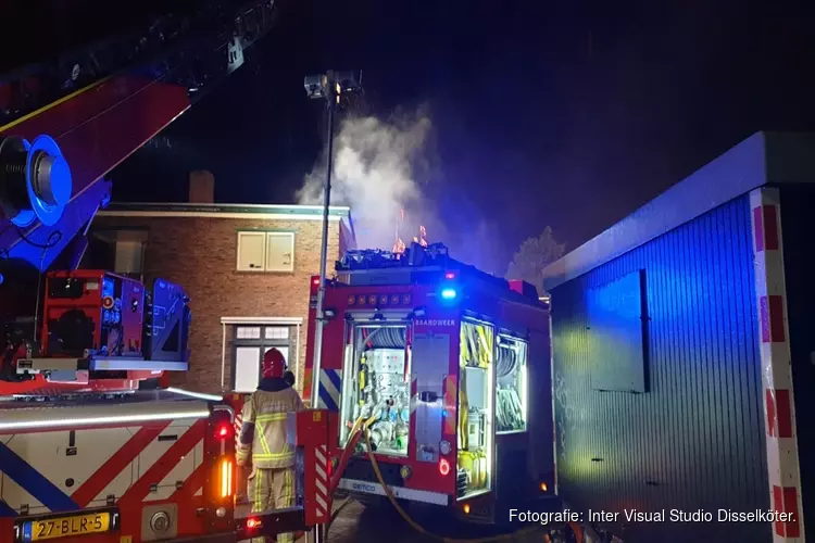 Uitslaande brand in woning in Wormerveer