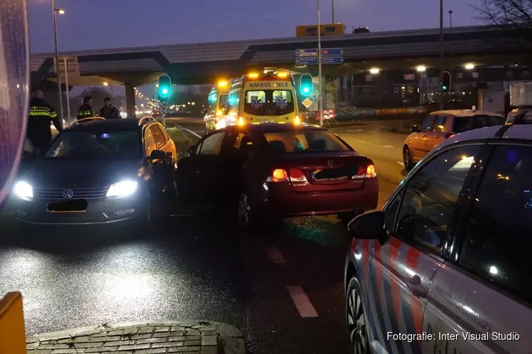 Aanrijding in Koog aan de Zaan: twee gewonden