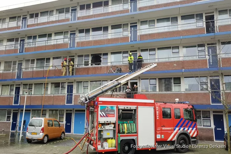 Brand in flatwoning Poelenburg