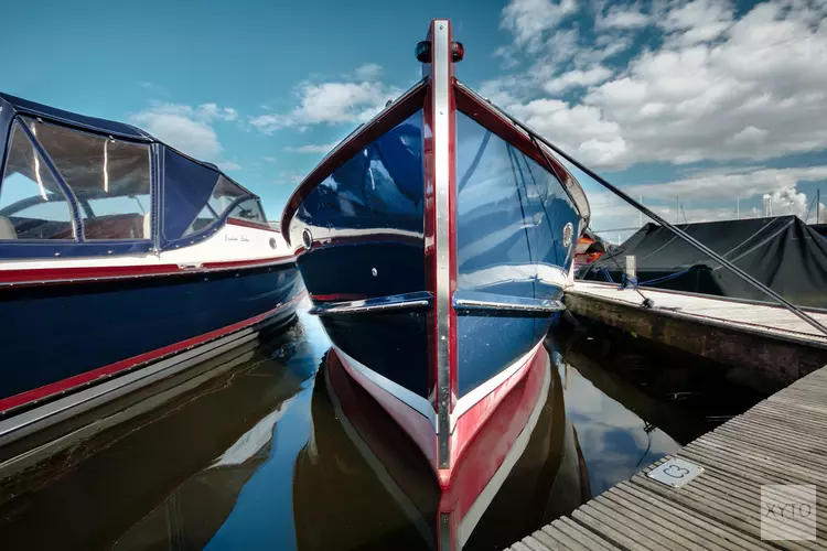 Zaanstad sluit kleine bruggen en sluizen in het poldergebied voor recreatievaart