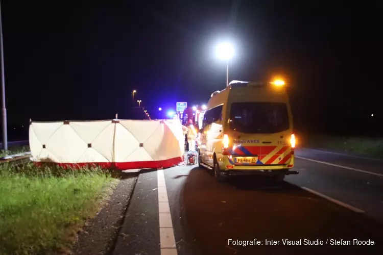 A7 urenlang afgesloten na dodelijk ongeval bij Wijdewormer