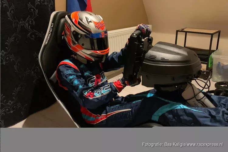 Kartkampioen Dylan Visser (12) racet net als Max Verstappen veel op de simulator
