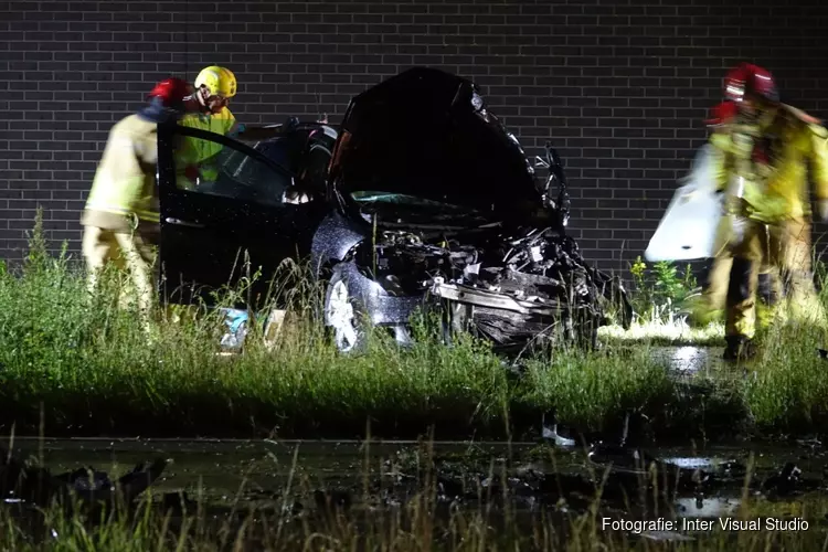 Twee personen zwaargewond bij ongeval N203