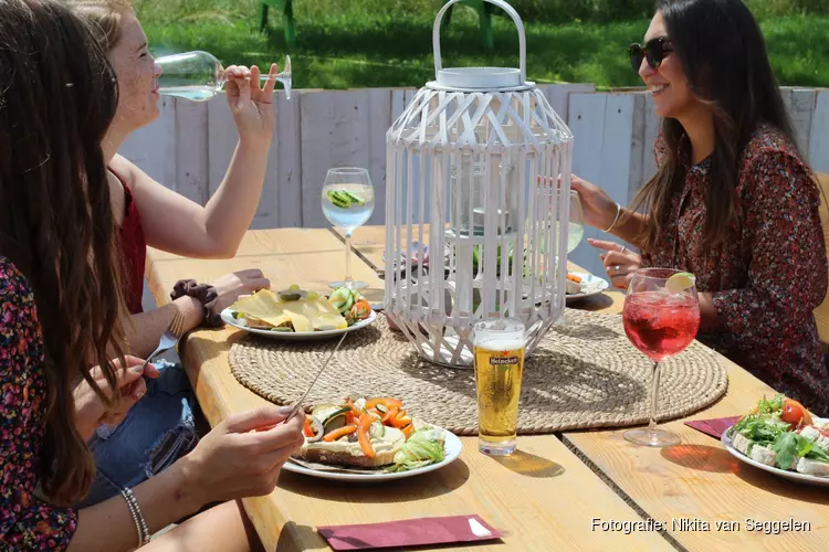 Het leukste pop-up terras van Zaandam!