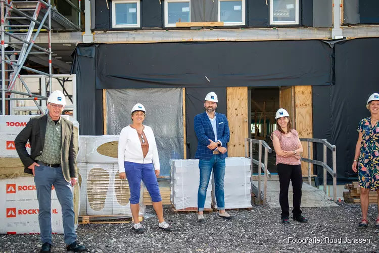 Hoogste punt nieuwbouw IKC Overtuinen bereikt