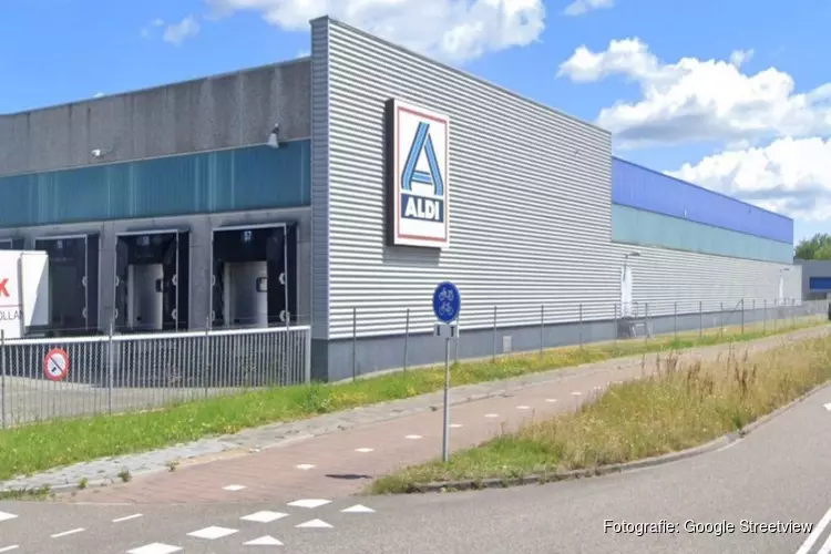 Aldi sluit hoofdkantoor en distributiecentrum Zaandam: 125 werknemers op de schopstoel