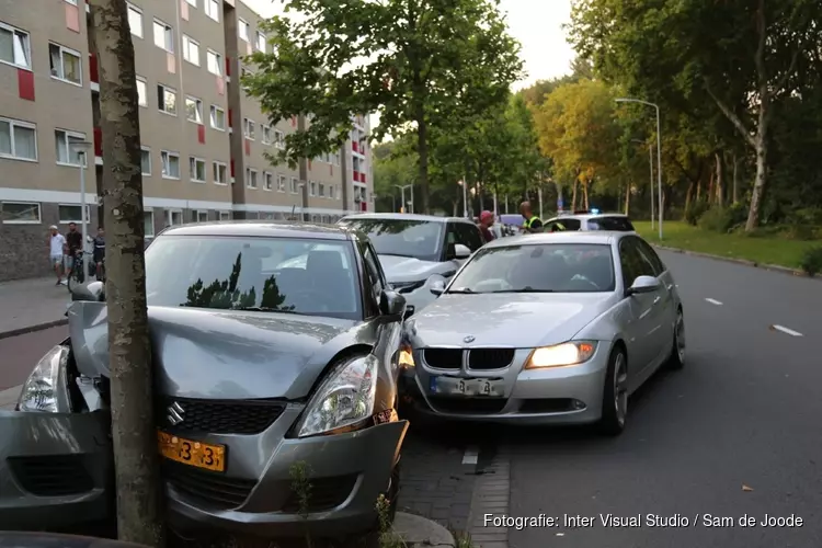 Automobiliste aangehouden na ongeval Zaandam