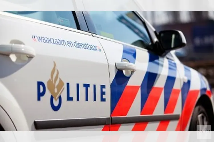 Beelden gezocht na inrijden op agenten Wormerveer