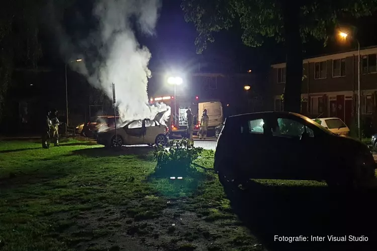 Auto in brand in Zaandam