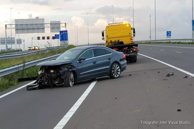 Botsing op A7: automobilist vlucht