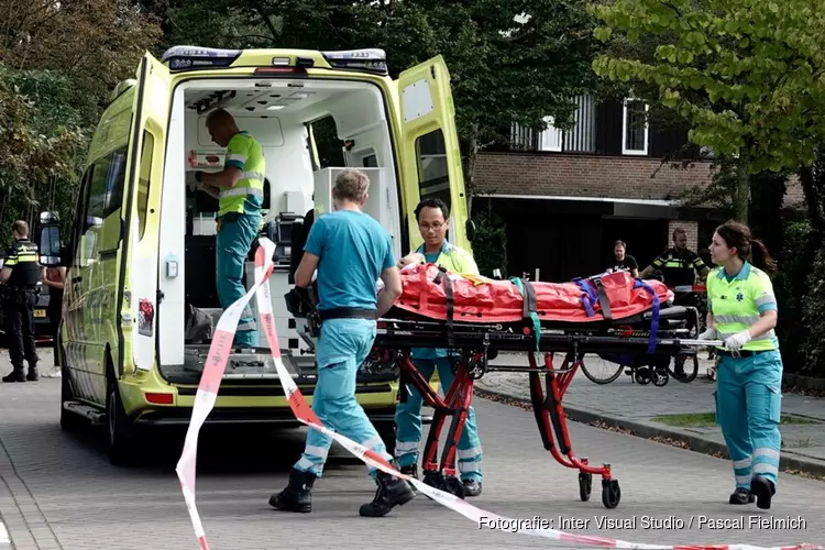 Fietsster zwaargewond na botsing in Krommenie