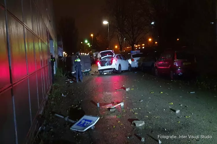 Automobilist aangehouden na eenzijdig ongeval in Zaandam