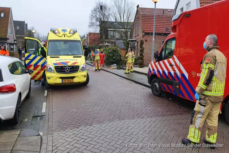 Weg afgezet in Assendelft vanwege hulp aan ambulance