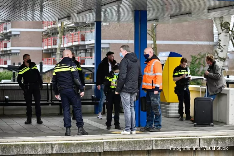 Groots politieonderzoek bij station Koog aan de Zaan