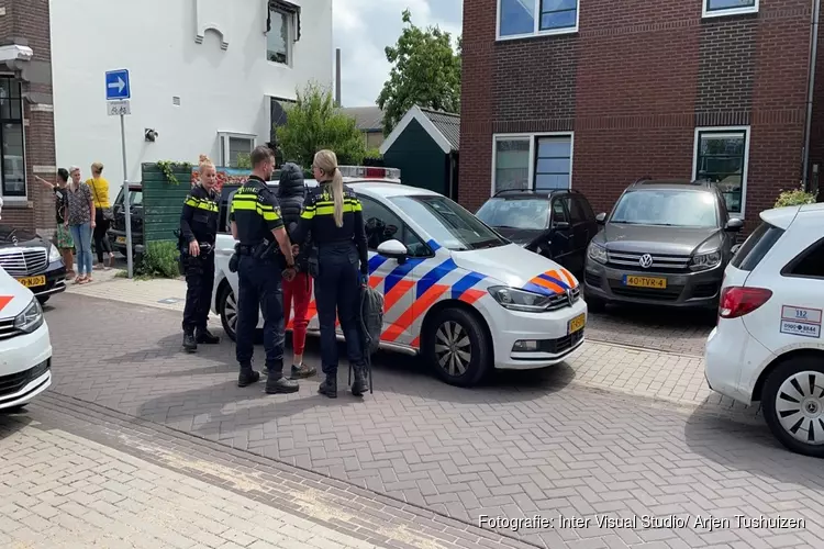 Persoon aangehouden na dreiging met steekwapen in Krommenie