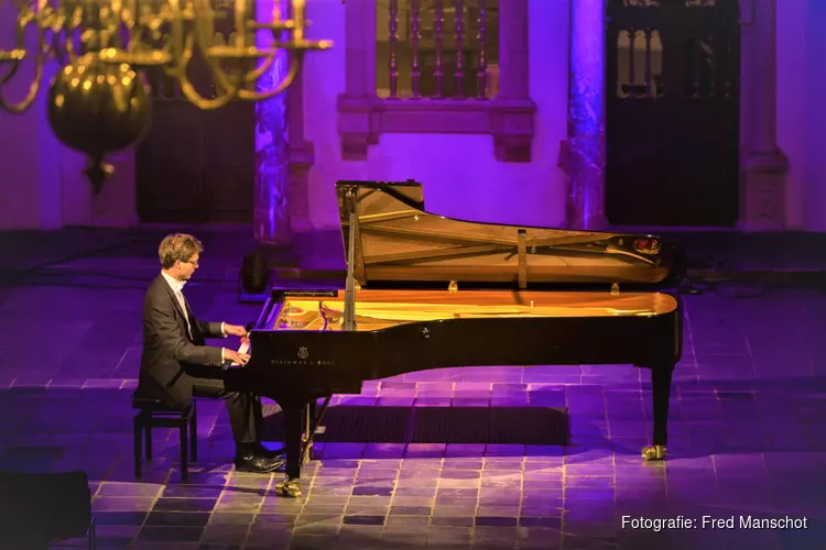 Eindelijk weer koffieconcert in Bullekerk!