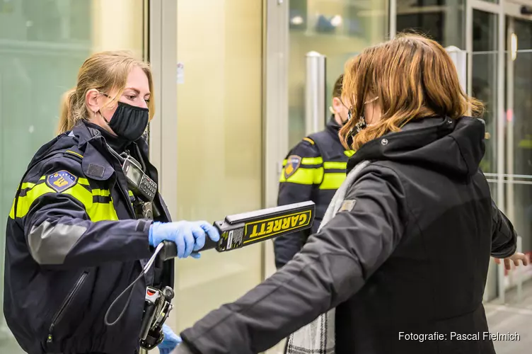 Preventief fouilleren met jaar verlengd