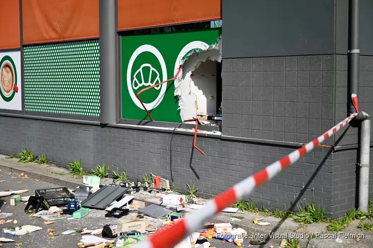 Snelkraak op pompstation Zaandam