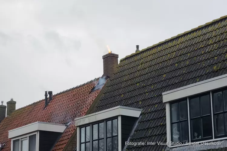 Brand in woning Westzaan