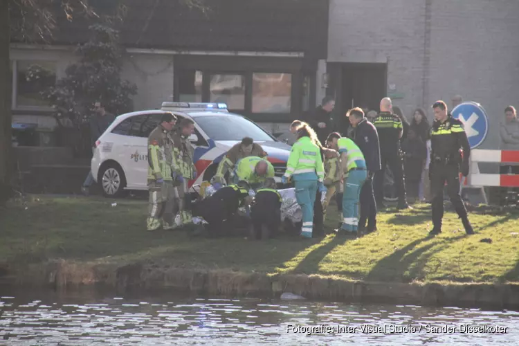 Verwarde man gaat te water in Zaandam