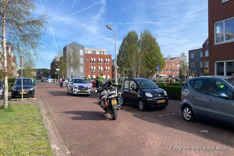 Politie achtervolgt scooter door Zaanstreek, één persoon aangehouden