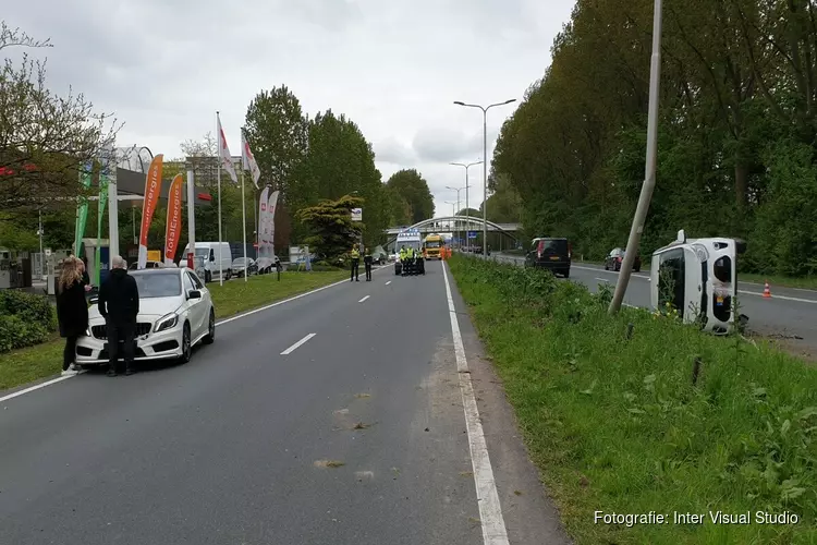 Ongeval met twee auto&#39;s op Thorbeckeweg