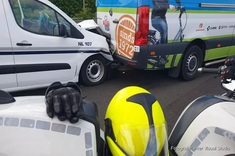 Ongeval met veel schade op A7