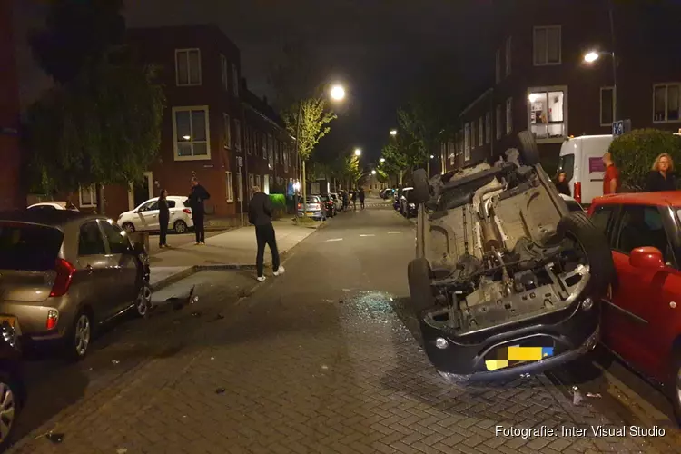 Automobilist crasht en aangehouden in Assendelft