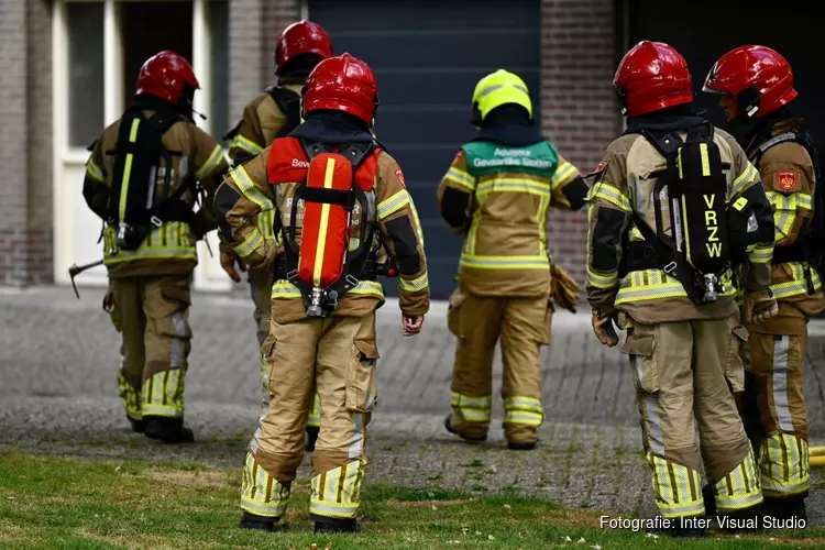 Achttien appartementen ontruimd in flat Wormerveer