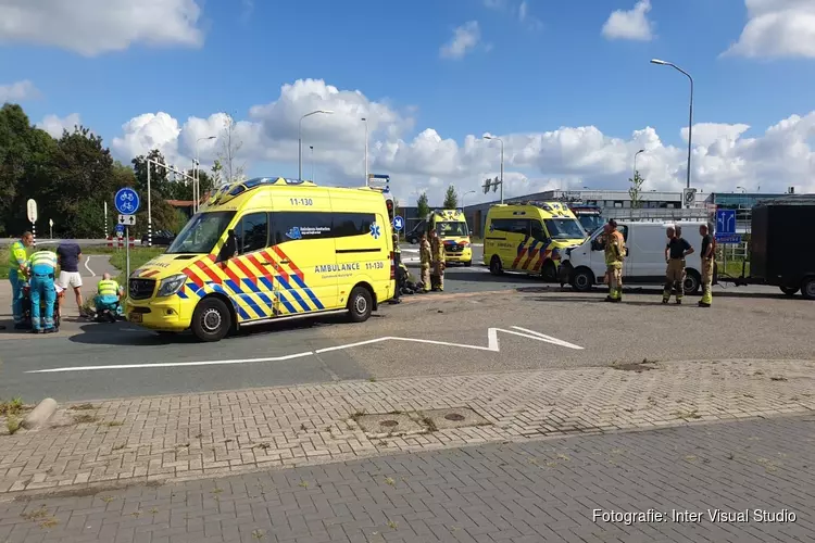 Tenminste vier gewonden bij ongeluk in Wormerveer