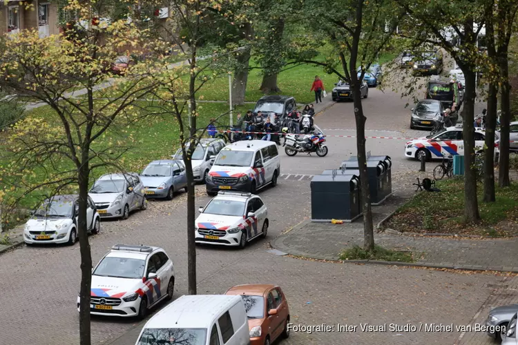 Gewonde bij schietpartij in Zaandam, politie zoekt drie verdachten