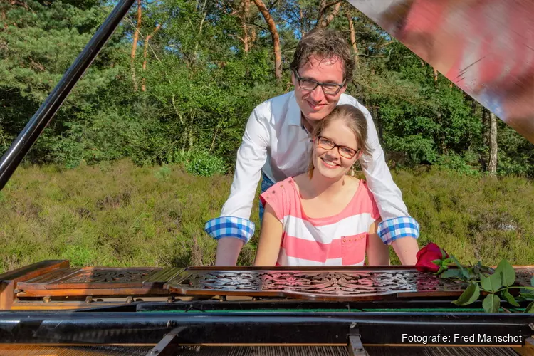 Tweede koffieconcert in Bullekerk: Rozengeur en Maneschijn