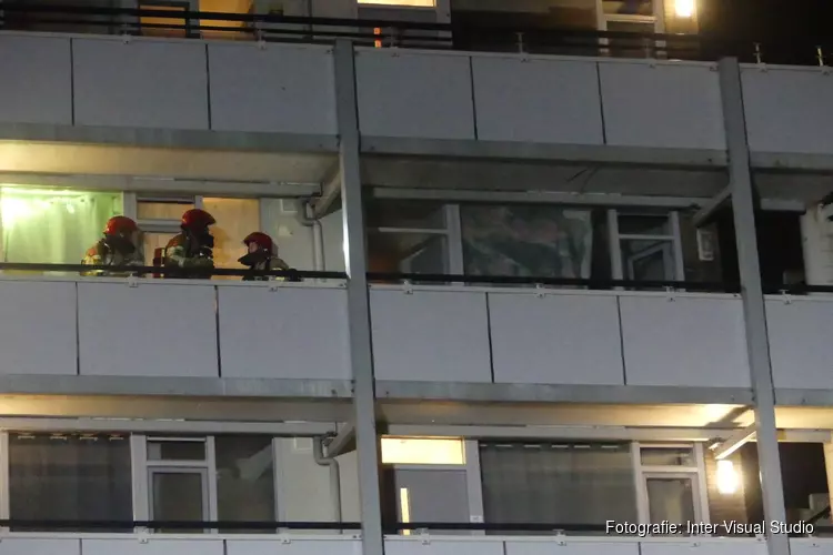 Vrouw gewond bij korte brand in appartement Wormerveer