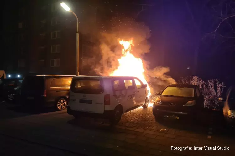 Twee brandstichtingen in dezelfde nacht in dezelfde straat in Poelenburg