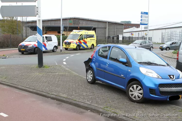 Niemand gewond bij kopstaartbotsing in Zaandam