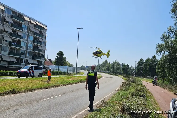 Traumaheli op Provincialeweg Zaandijk vanwege ongeluk met motorrijder