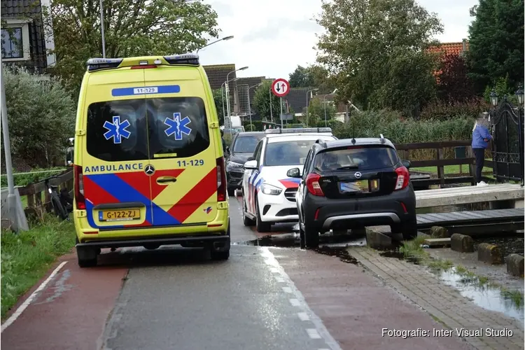 Twee mensen gewond bij instorten schuurtje in Oostzaan