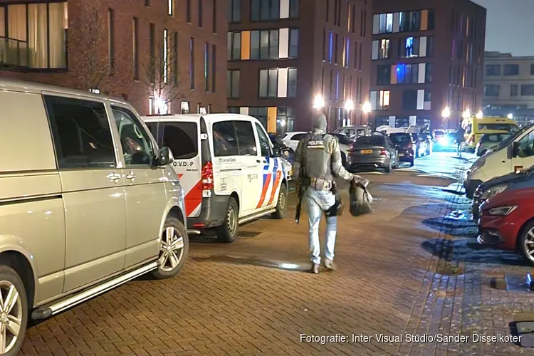 Politie inval in woning in Zaandam