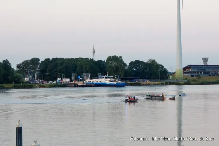 Boten in aanvaring bij Assendelft