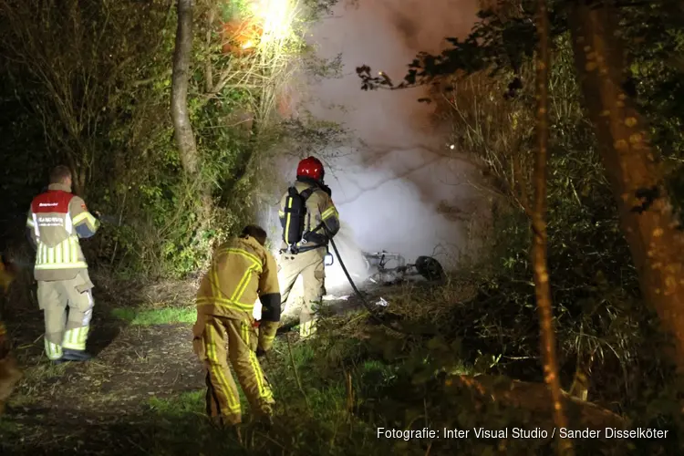 Gestolen scooter in brand in Assendelft