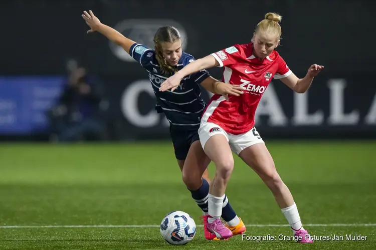 Vrouwen Telstar verschalken AZ en behalen eerste driepunter