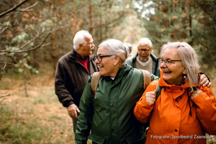 Begin 2025 met een winterwandeling in Zaandam-Zuid. Samen wandelen met Sportbedrijf Zaanstad, een natuurgids en dichter