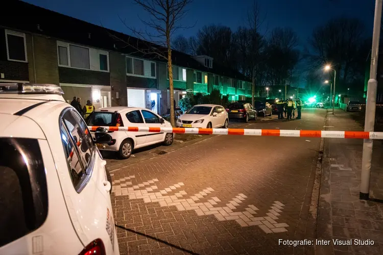 Explosie in brievenbus zorgt voor veel schade aan Rode Zee in Zaandam